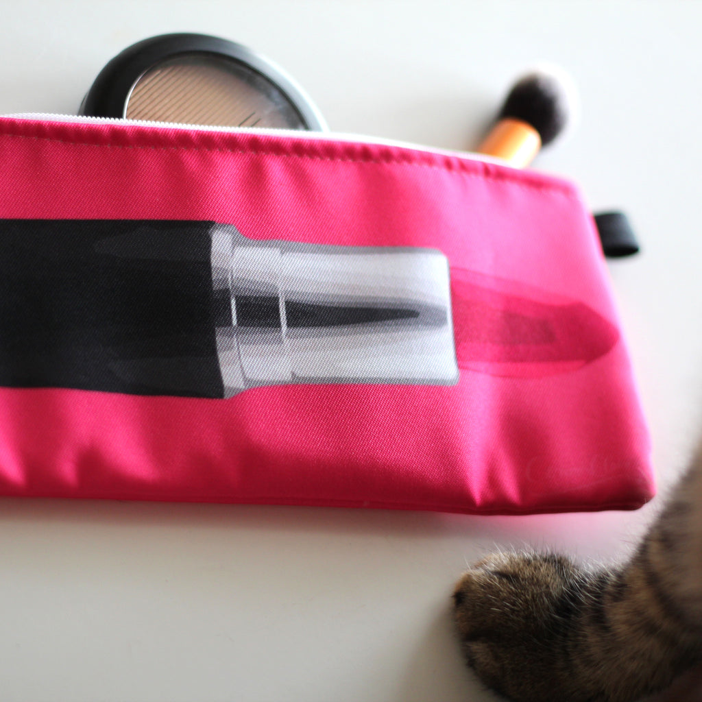 Drawn to Lipstick Makeup Bag